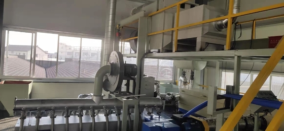 Uniform Coverage PP Spunbond Nonwoven Fabric Making Machine For Medical Protection