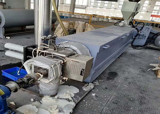 PP Double Screw Plastic Extruder 132kw For Non Woven Fabric Making Machine